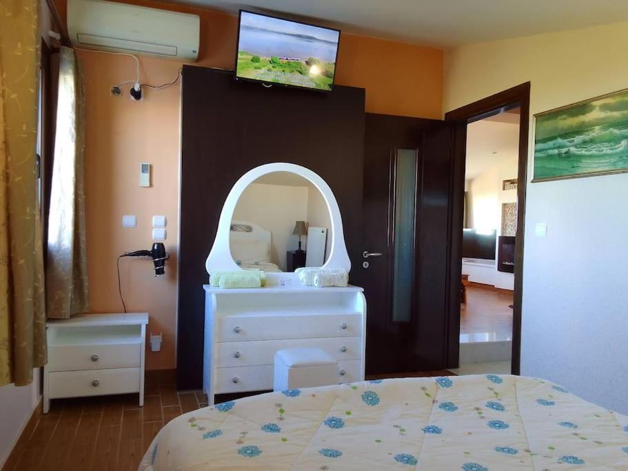 Sofita Di Sofo Apartment Kos Town Luaran gambar